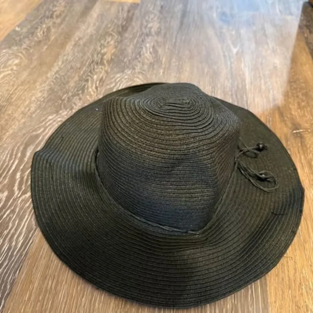 August Hat Company